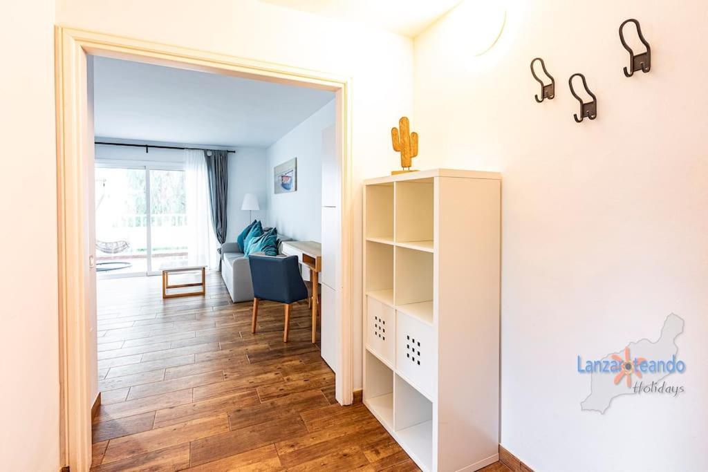 Vivienda Vacacional El Descanso Costa Teguise Bagian luar foto